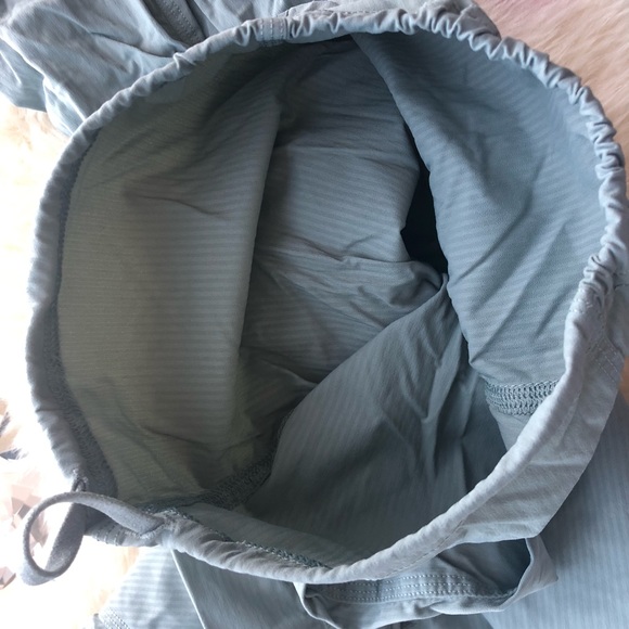 EUC Lululemon Athletica Unlined Mid-Rise Studio Pant II in RARE Earl Grey colour - Picture 12 of 16